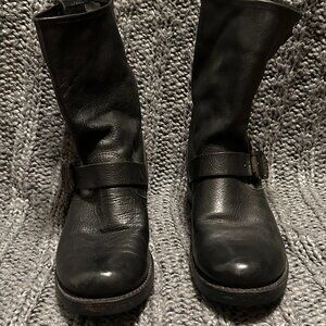 FRYE VERONICA SLOUCHY SHORT BLACK LEATHER BOOTS SIZE 8